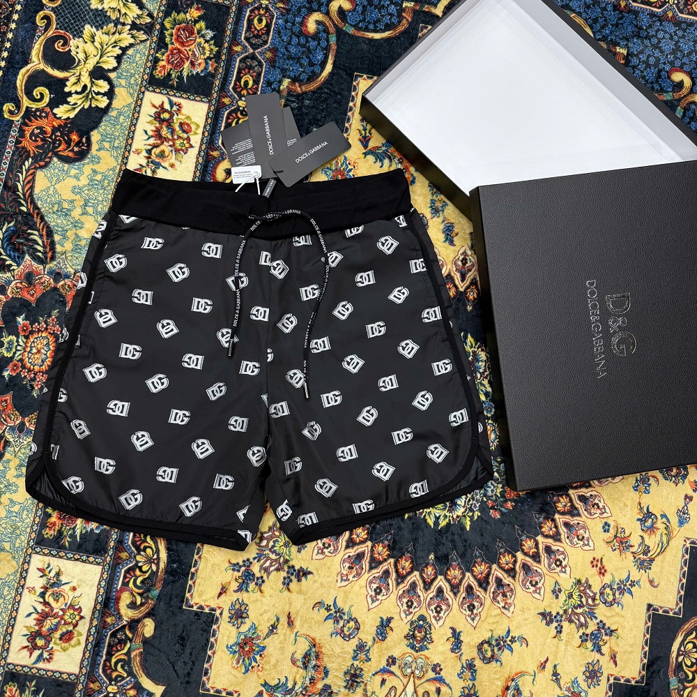 Quần short gió Dolce Gabbana DG họa tiết logo DG full Like Auth 1-1 on web CD